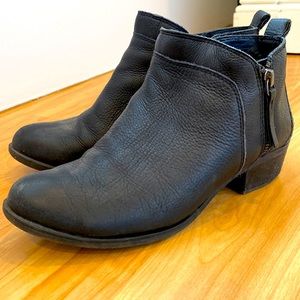 Vince Camuto Black Leather Booties, Sz 8